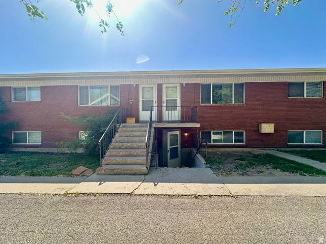 732 E 1500 S
                     MLS #2175563