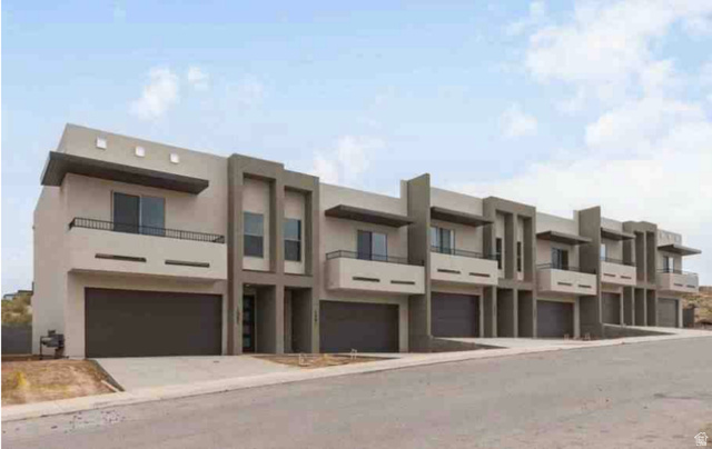 319 S 1930 W
                     MLS #2175568