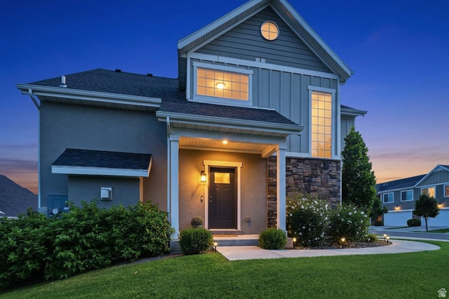 6647 S WALLSBURG DR, Taylorsville UT 84123