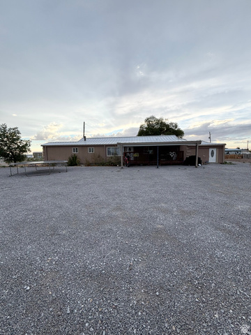 Main photo for 615 N 250 W