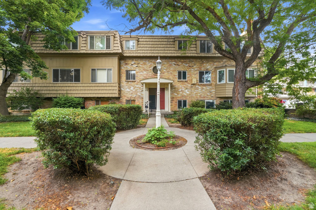 2220 E Murray Holladay Rd S #231, Holladay, UT 84117 — photo 2
