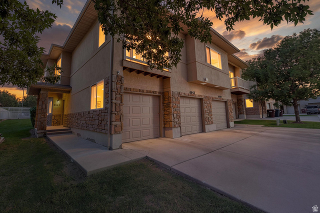 6643 W IVY GABLE DR, West Jordan UT 84081