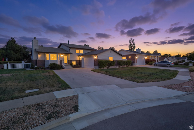 5386 S Clover Meadow Dr, Murray, UT 84123 — photo 3