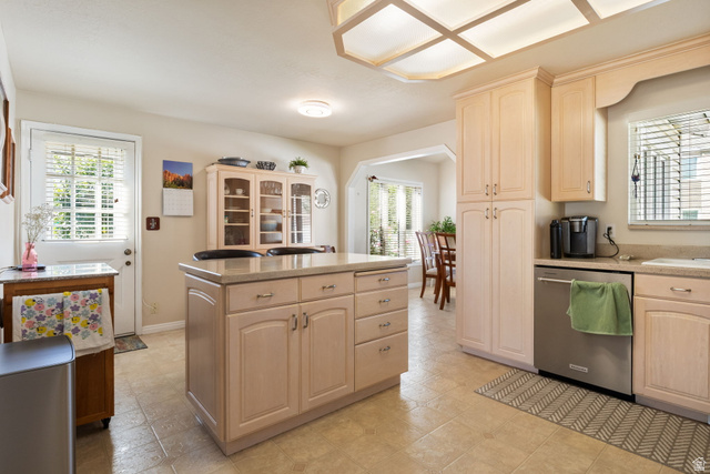 5386 S Clover Meadow Dr, Murray, UT 84123 — photo 8