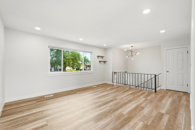 666 W 725 N, Clearfield, UT 84015 — photo 8