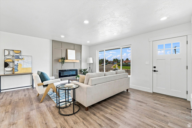 19 E 5878 S, Murray, UT 84107 — photo 4