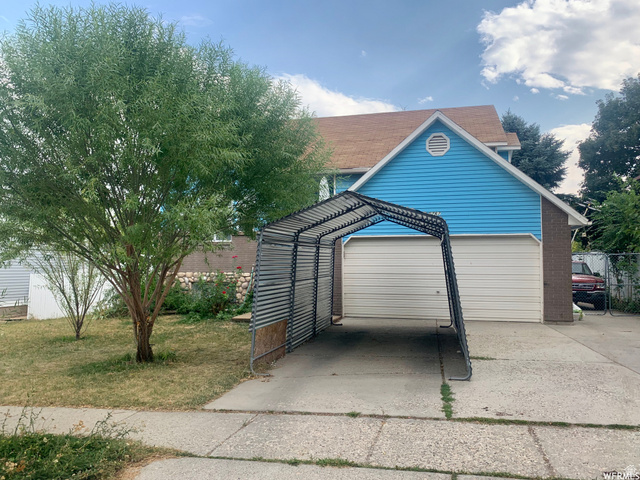 5767 W Dale Amour Dr
                     MLS #2175706