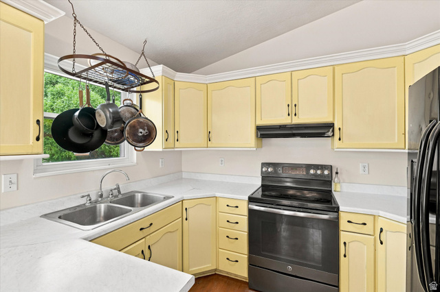 461 S 1200 W, Logan, UT 84321 — photo 10