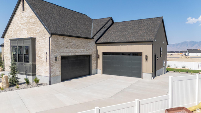 527 E Gilmour St #120, Grantsville, UT 84029 — photo 4