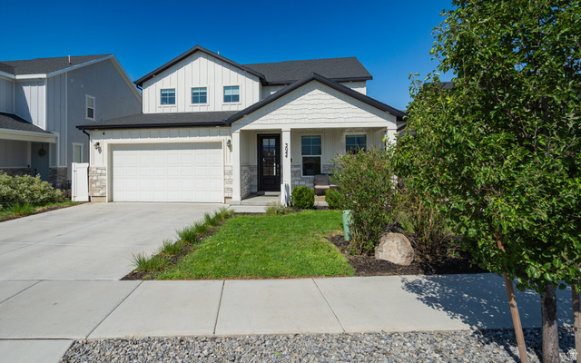 3044 S Edgewater Ln
                     MLS #2175718