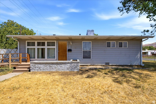 1350 W 1000 N, Salt Lake City UT 84116