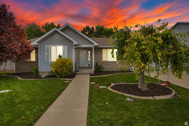 563 N 2430 W
                     MLS #2175723