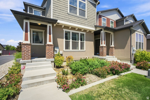 5293 W Canonbury Ln
                     MLS #2175741