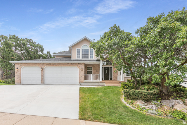 1921 ANASAZI DR, Ogden UT 84403