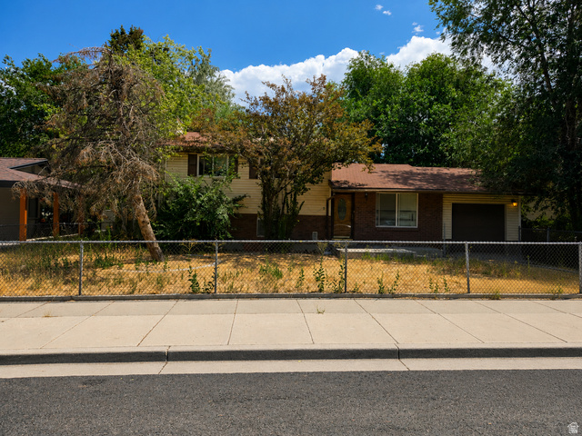 4605 S Trojan Dr
                     MLS #2175850