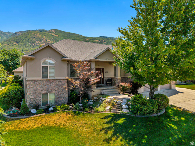 8212 S 2560 E
                     MLS #2175959