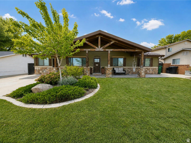 Main photo for 476 N 200 E