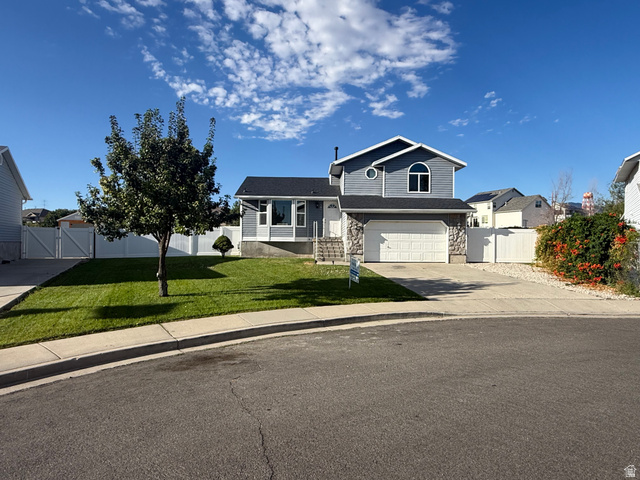 5953 W Cape Cod Dr
                     MLS #2176067