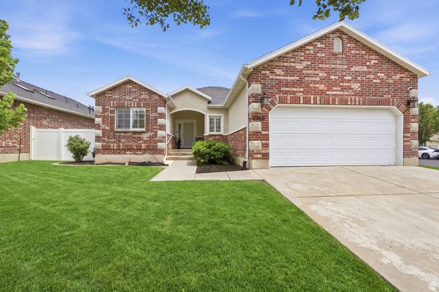 2260 N 1085 W
                     MLS #2176174