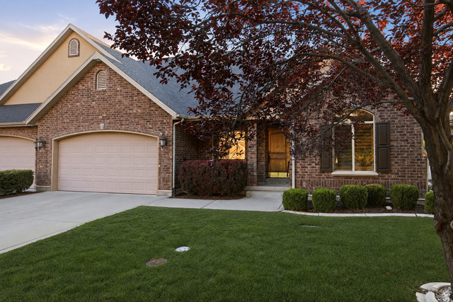 755 N 400 E
                     MLS #2176183