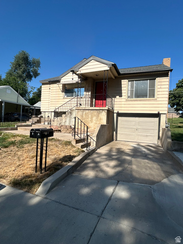117 E Country Club Dr
                     MLS #2176192
