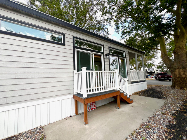 Main photo for 7720 S Highway 89  ##23
