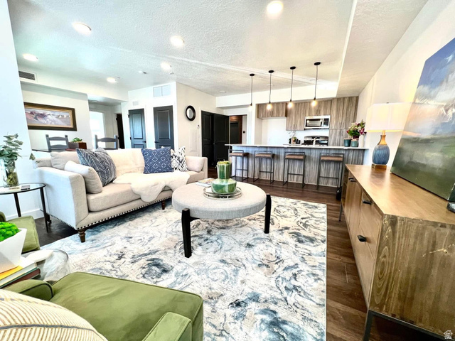6495 SERVICEBERRY DR #B208, Park City UT 84098