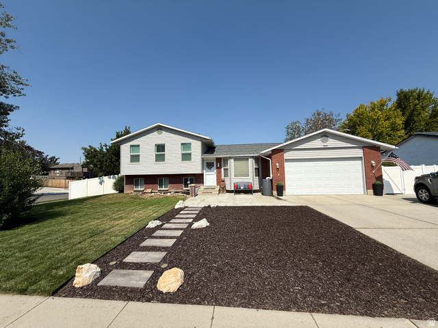 9990 ALBURY RD, Sandy UT 84092