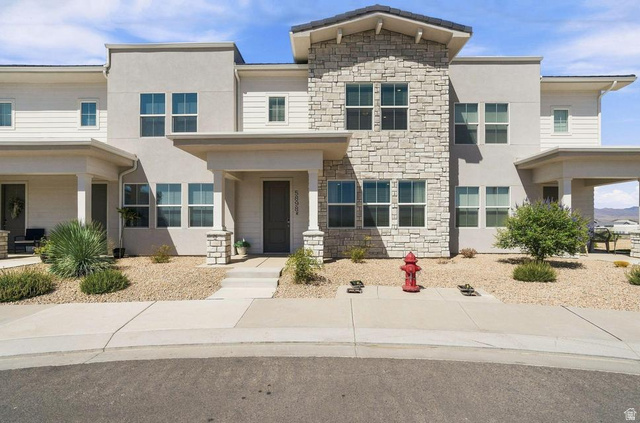 5898 S Jasper Cir
                     MLS #2176358