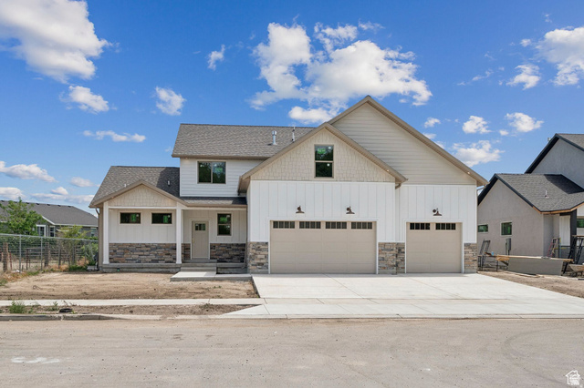 1471  Colbey Loop
                     MLS #2176377