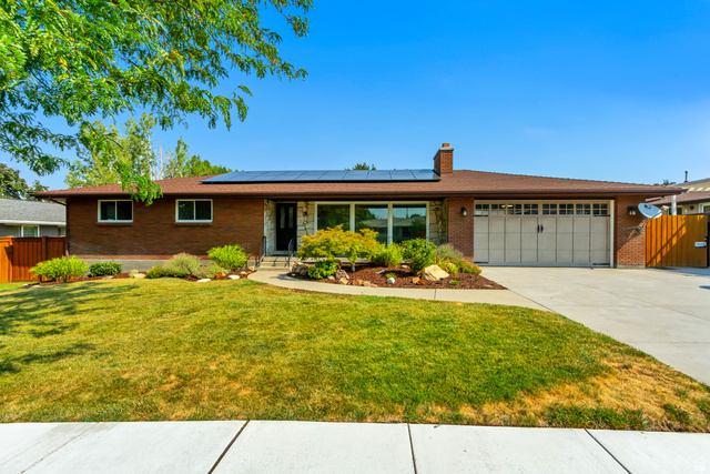 2463 E ARNETT DR, Millcreek UT 84109