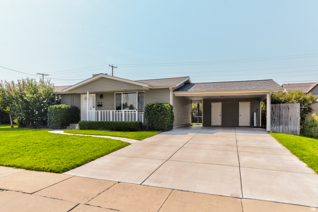 834 E Silver Shadows Dr
                     MLS #2176534