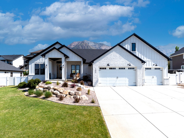 186 E 3900 N
                     MLS #2176560
