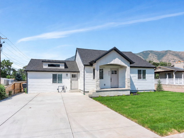 455 E 900 S
                     MLS #2176567