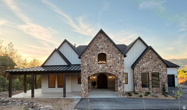 9855 E Clubhouse Rd #1044
                     MLS #2176580