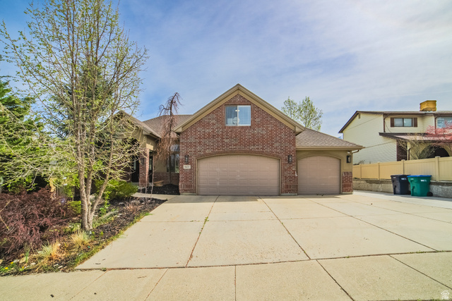 8621 S 1700 E
                     MLS #2176585