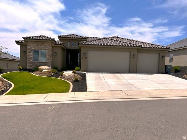 2715 W Trasimeno Dr
                     MLS #2176590