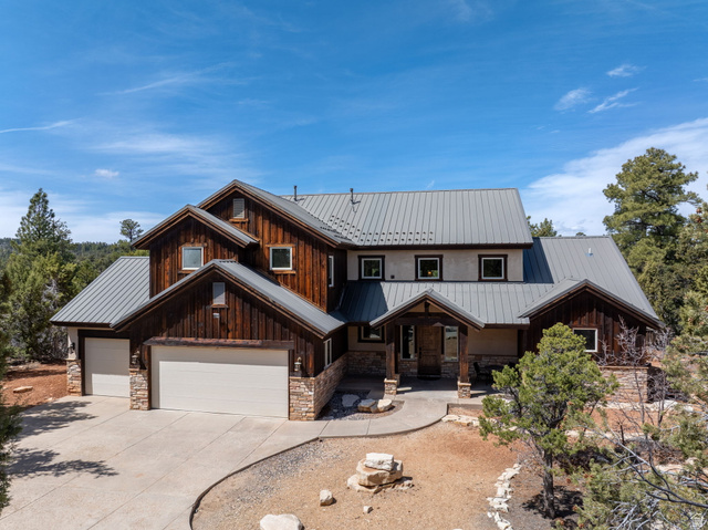 Main photo for 710 S Zion Dr #50