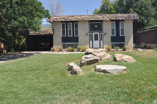 4760  Burch Creek Dr
                     MLS #2176657