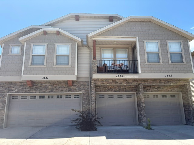 1445 W Stone Meadow Dr
                     MLS #2176874