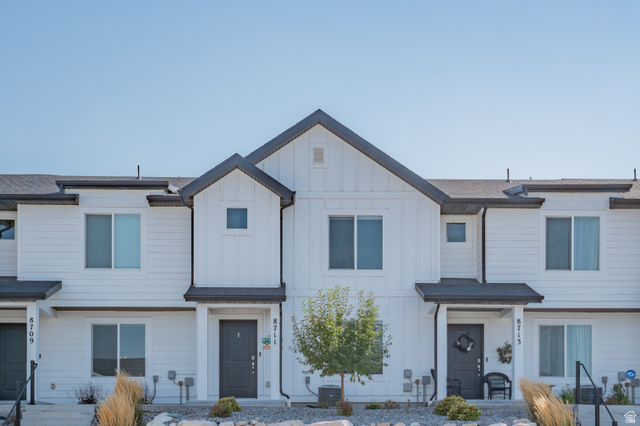 8711 W Addie Dr
                     MLS #2176911