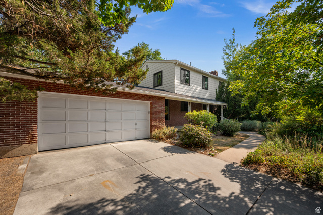 1803 E Orchard Dr
                     MLS #2176936