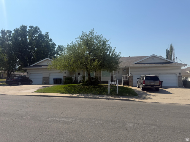 270 E Center St
                     MLS #2176971