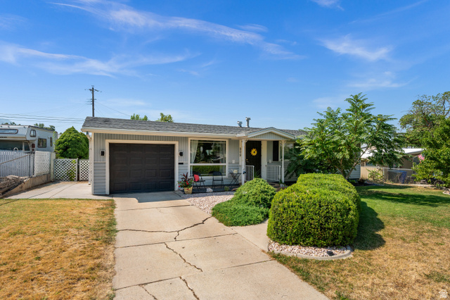909 RANCHO BLVD, Ogden UT 84404
