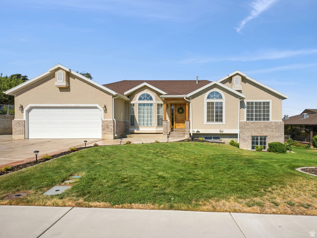 730 E Scenic Dr
                     MLS #2177074