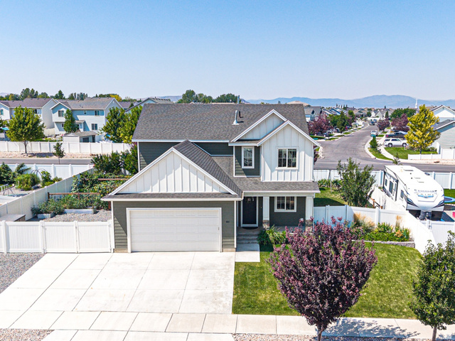 881 N 20 E
                     MLS #2177087