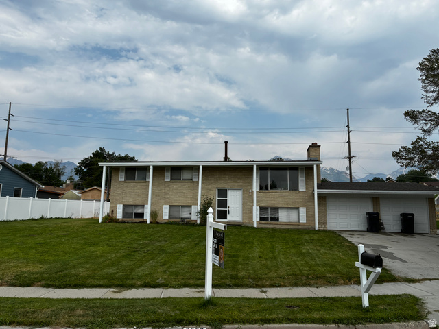 8629 S VAQUERO DR, Sandy UT 84094
