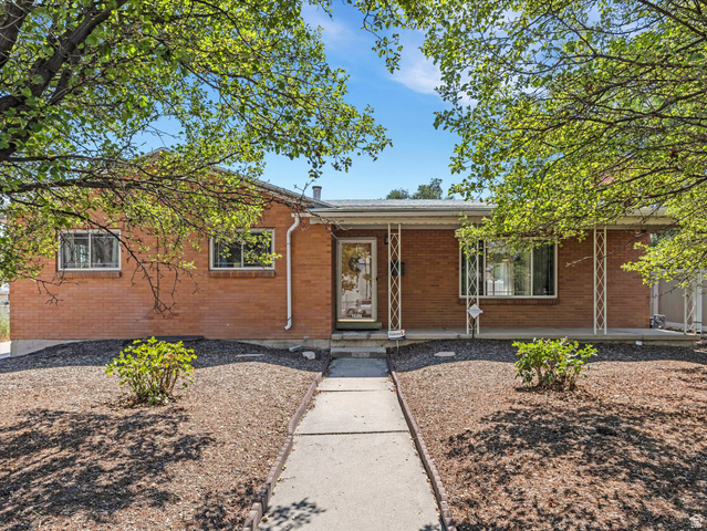 2917 S 8400 W
                     MLS #2177104