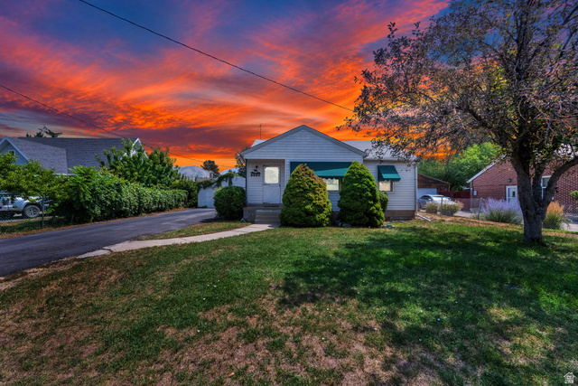 3097 S Melbourne St
                     MLS #2177209