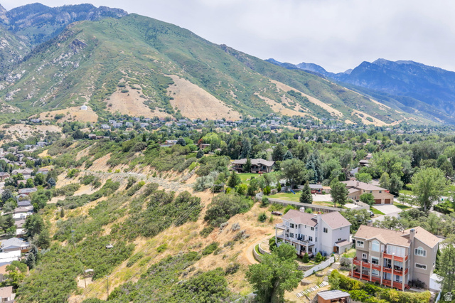 3467 E Magic Dr #N/A, Cottonwood Heights, UT 84121
